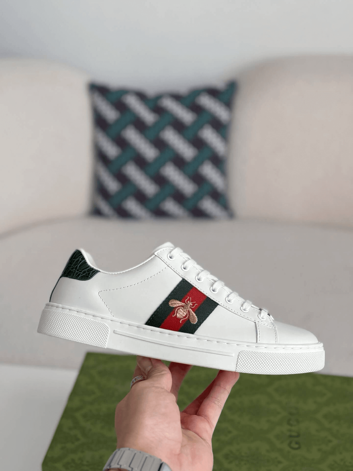 Gucci Ace-White Leather/Web Stripe with Bee