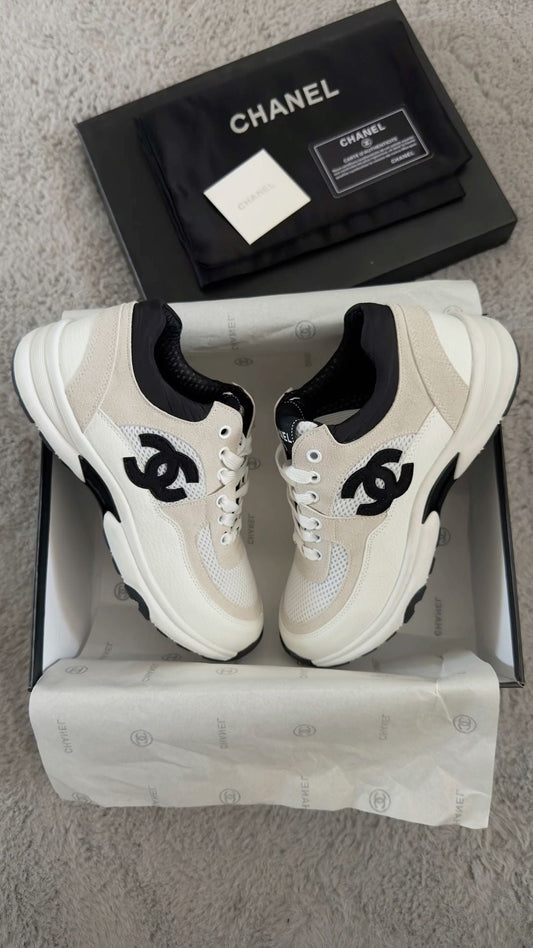 Chanel Low Suede White Black